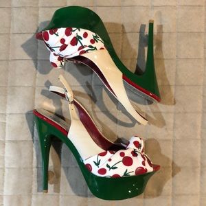 Bebe Roxanne Cherry Platforms
